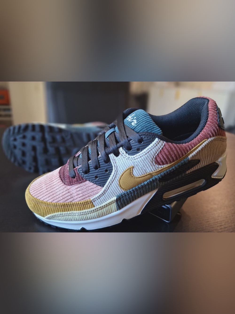 Nike Corduroy Women’s Air Max 90
